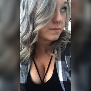 Meet your Posher, Stephanie